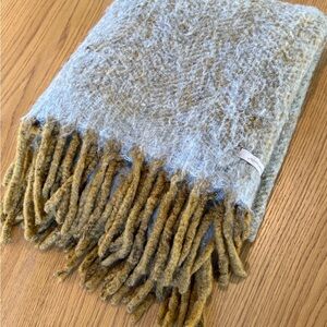 Bloomingville herringbone brushed wool throw blanket